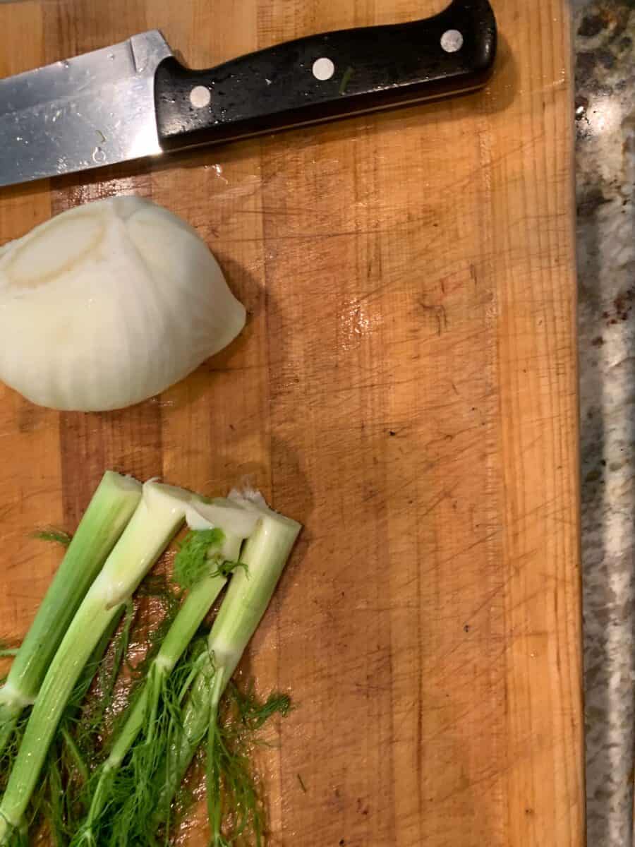 Fennel bulb, cut in half. 